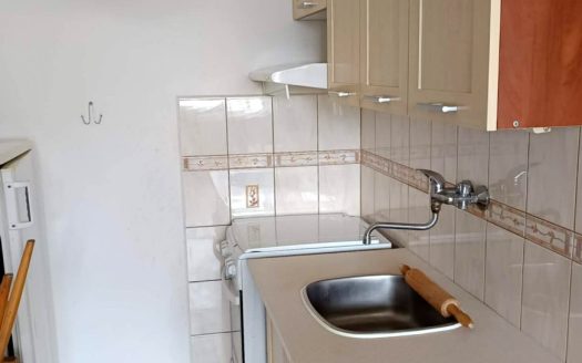 1,5 izbový byt na prenájom, Sídlisko nad jazerom